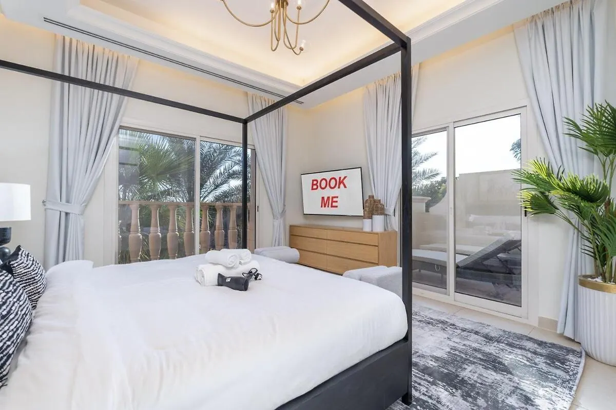 Sophisticated 4-Bedrooms Villa In Jumeirah Golf Estates Offers Access To Golf Course! Dubai 0*,  United Arab Emirates