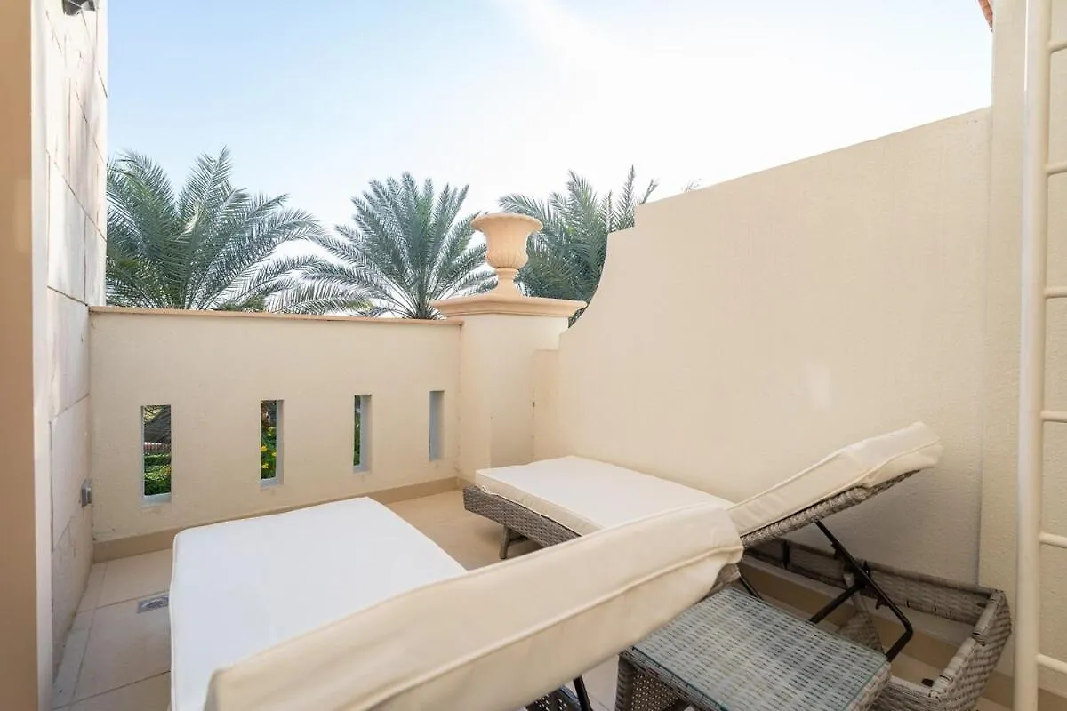 Holiday home Sophisticated 4-Bedrooms Villa In Jumeirah Golf Estates Offers Access To Golf Course! Dubai United Arab Emirates